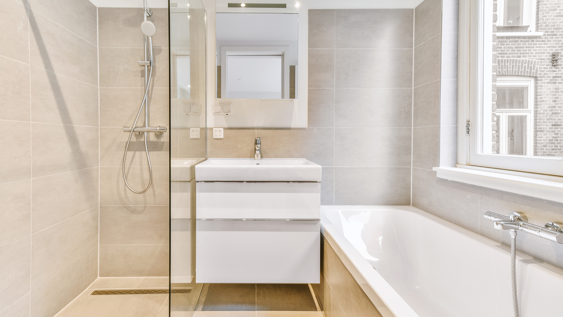 small bathroom design ideas